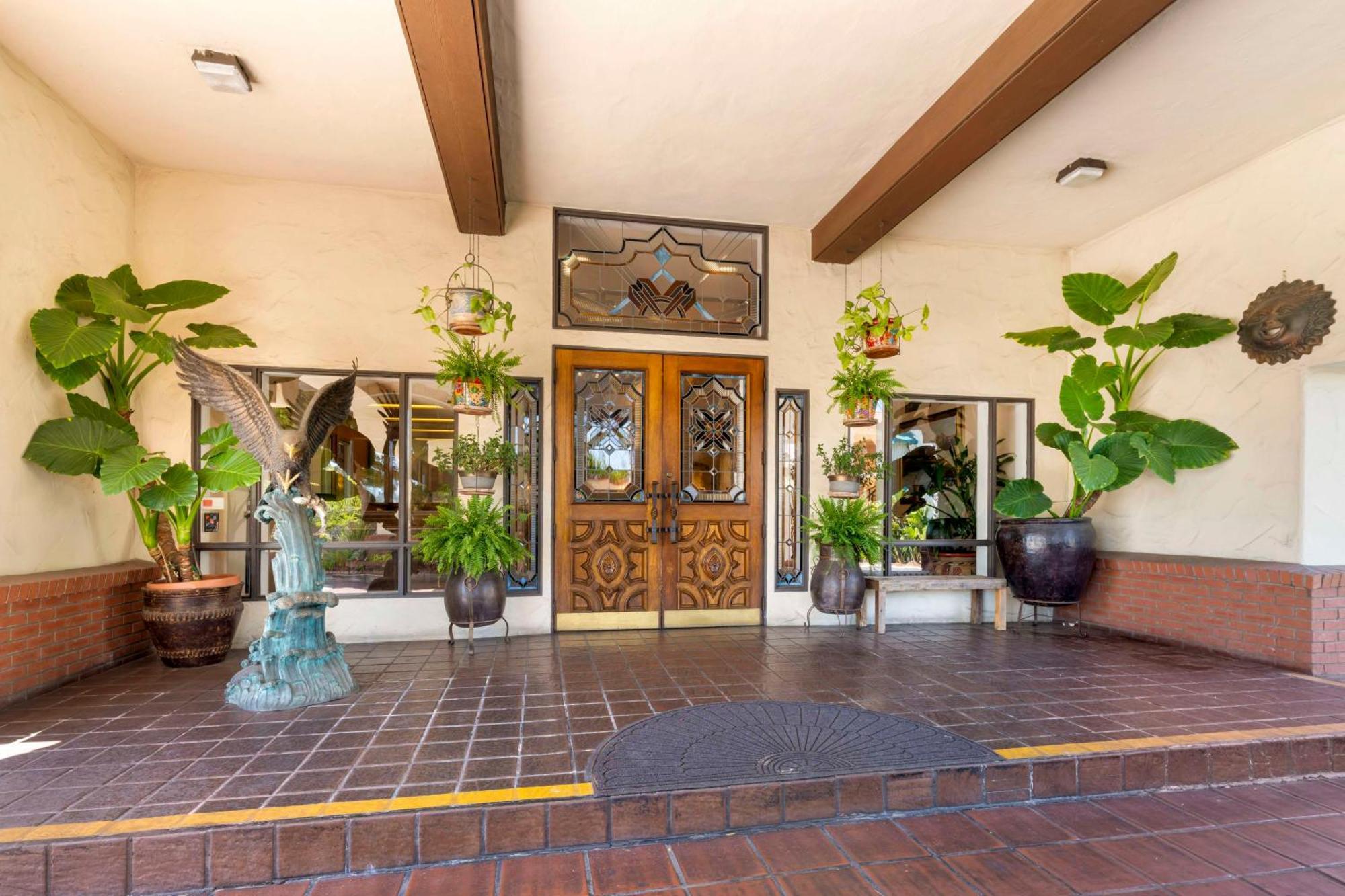 Best Western Casa Grande Inn Arroyo Grande Exterior photo